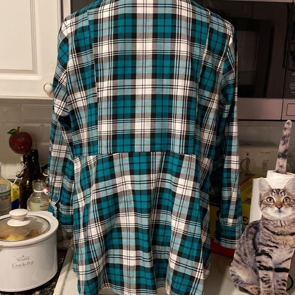 Womens Joan Rivers casual long sleeve stretch button down shirt 14. EUC - Picture 2 of 4